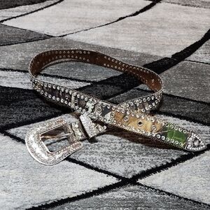 BLAZIN-ROXX CAMO RHINESTONES  STUDDED ACCENTS FAUX-LEATHER  GENUINE-LEATHER BELT